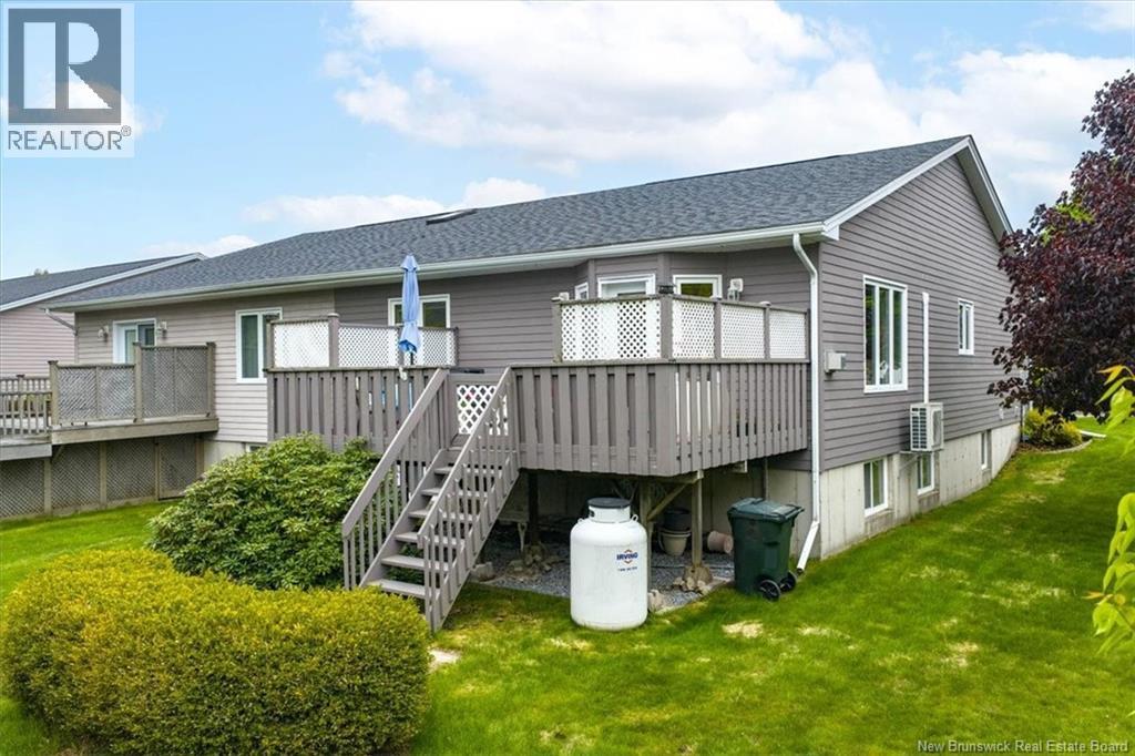 8 Mapledawn Court - 27