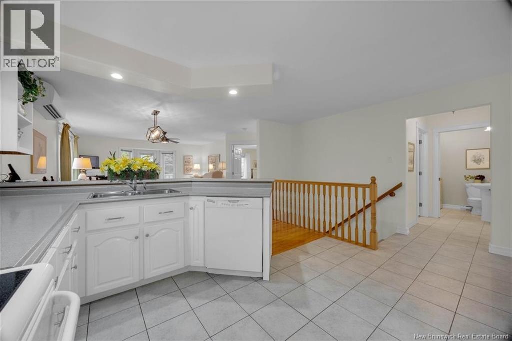 8 Mapledawn Court - 6