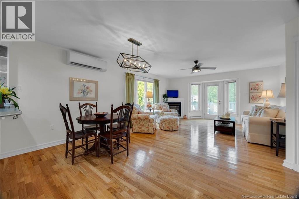 8 Mapledawn Court - 8