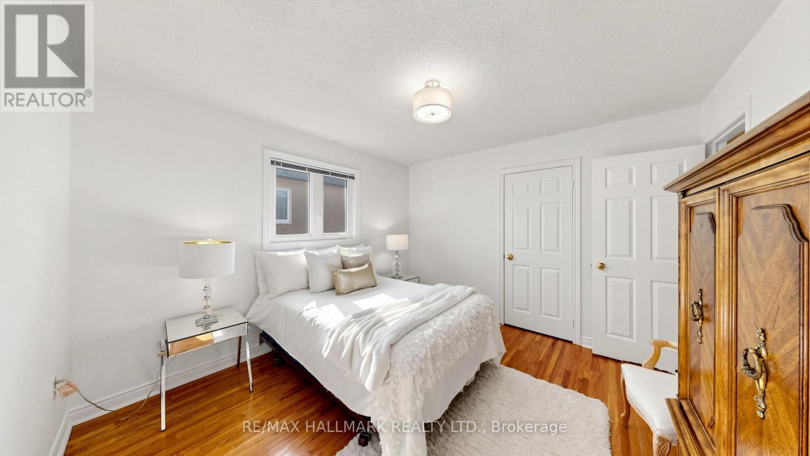 77 COOPERAGE CRESCENT - 28
