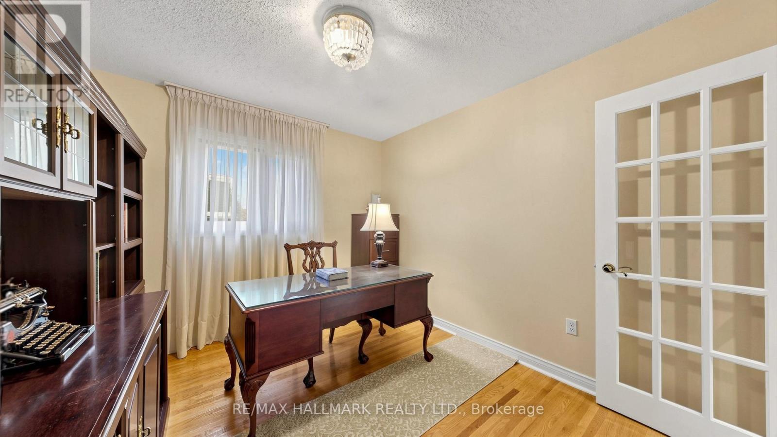 77 COOPERAGE CRESCENT - 23