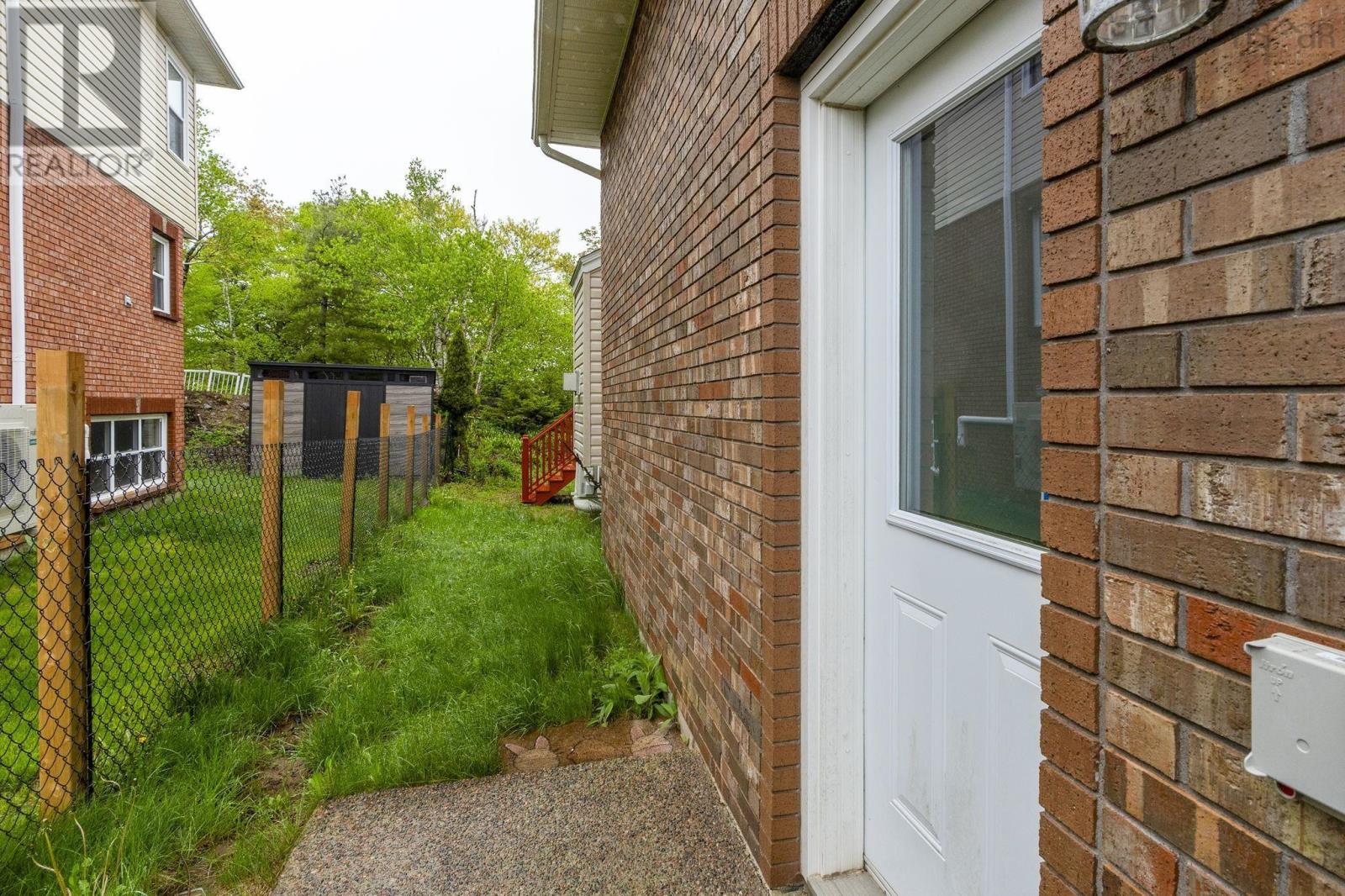 Property 16 of 43 of 15 Kingsbury Way