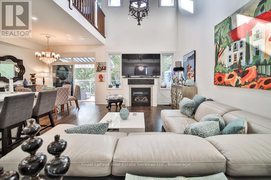 13 SANDY COAST CRESCENT - 12