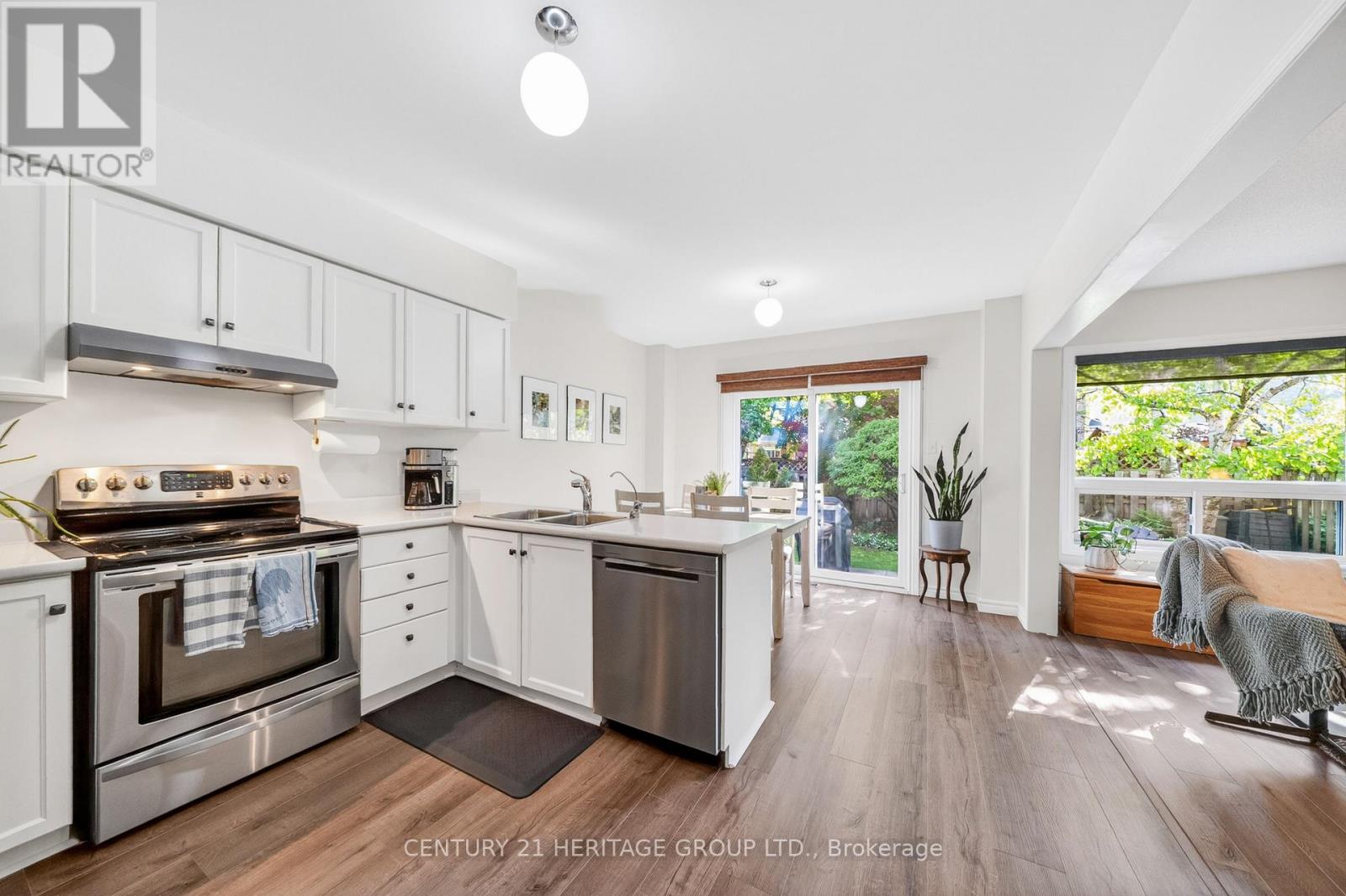 403 BARTHOLOMEW DRIVE - 13