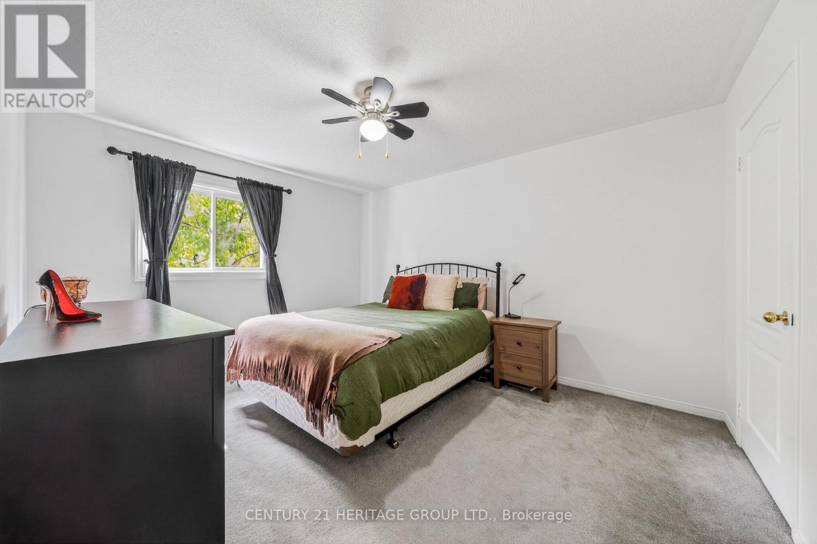 403 BARTHOLOMEW DRIVE - 32