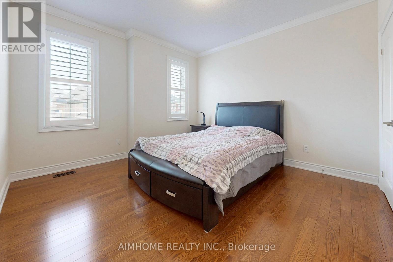 35 MARBROOK STREET - 28