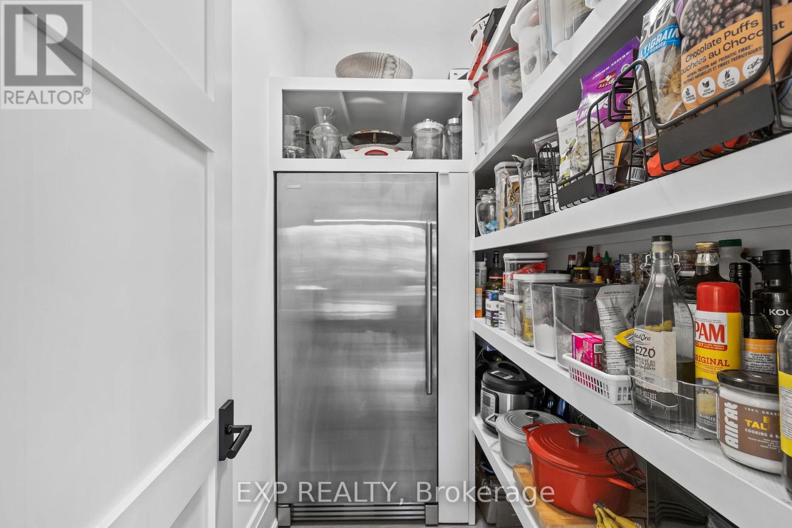 74 BEDFORD PARK AVENUE - 16