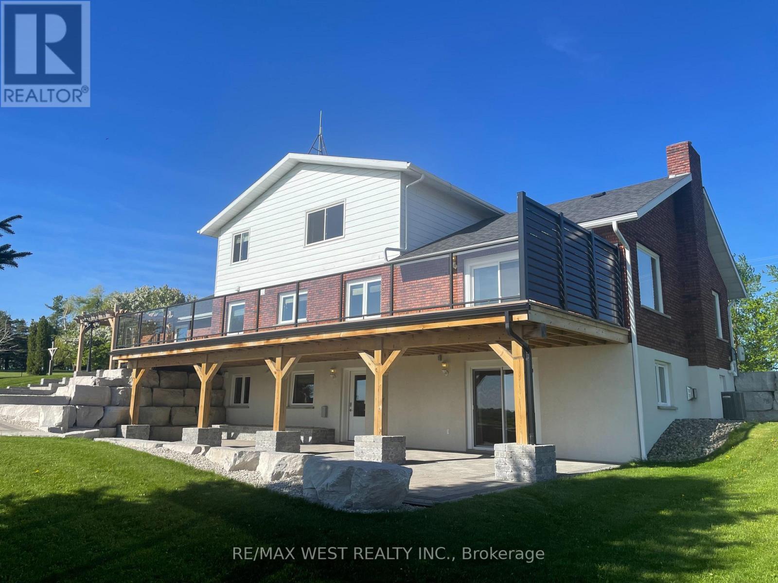 2219 COUNTY ROAD 42 - 21