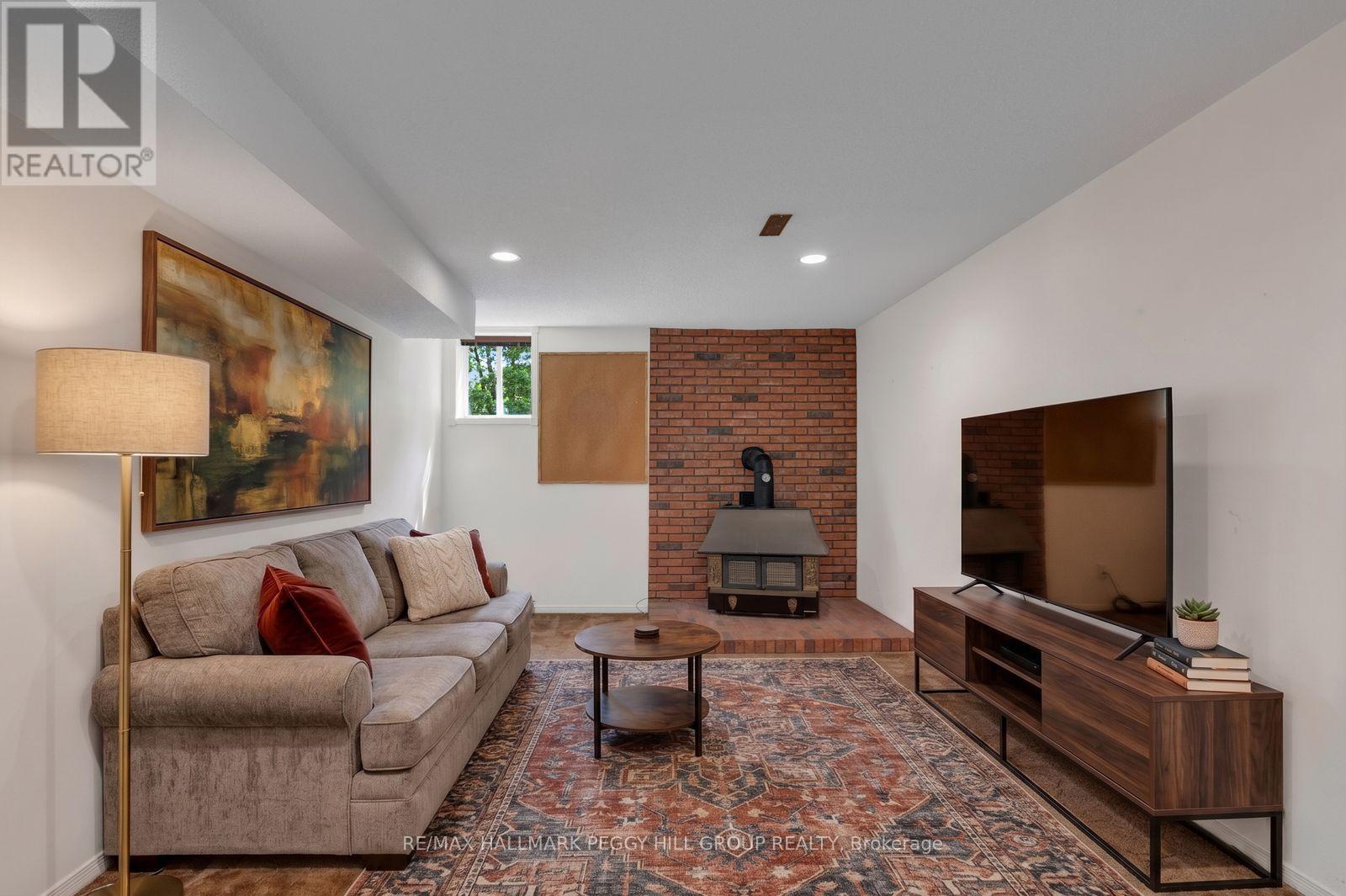 19 MURRAY STREET - 12