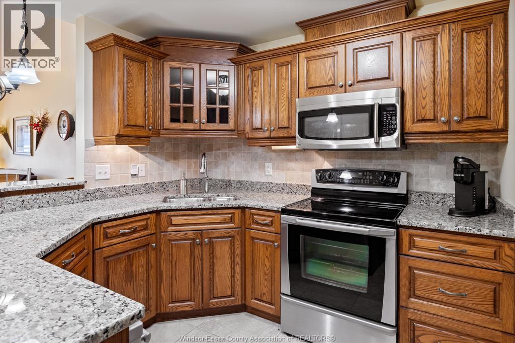 338 COOPER CRESCENT - 3
