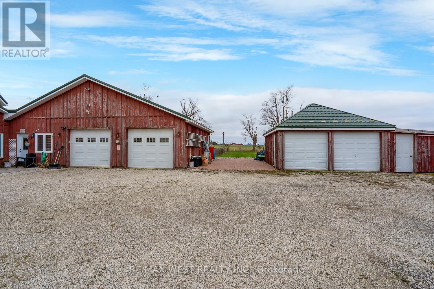 518079 COUNTY ROAD 124 - 21