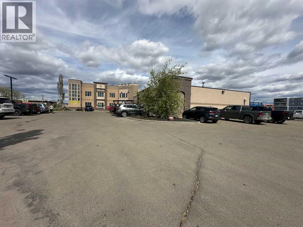 9405 100 Street - Photo 10