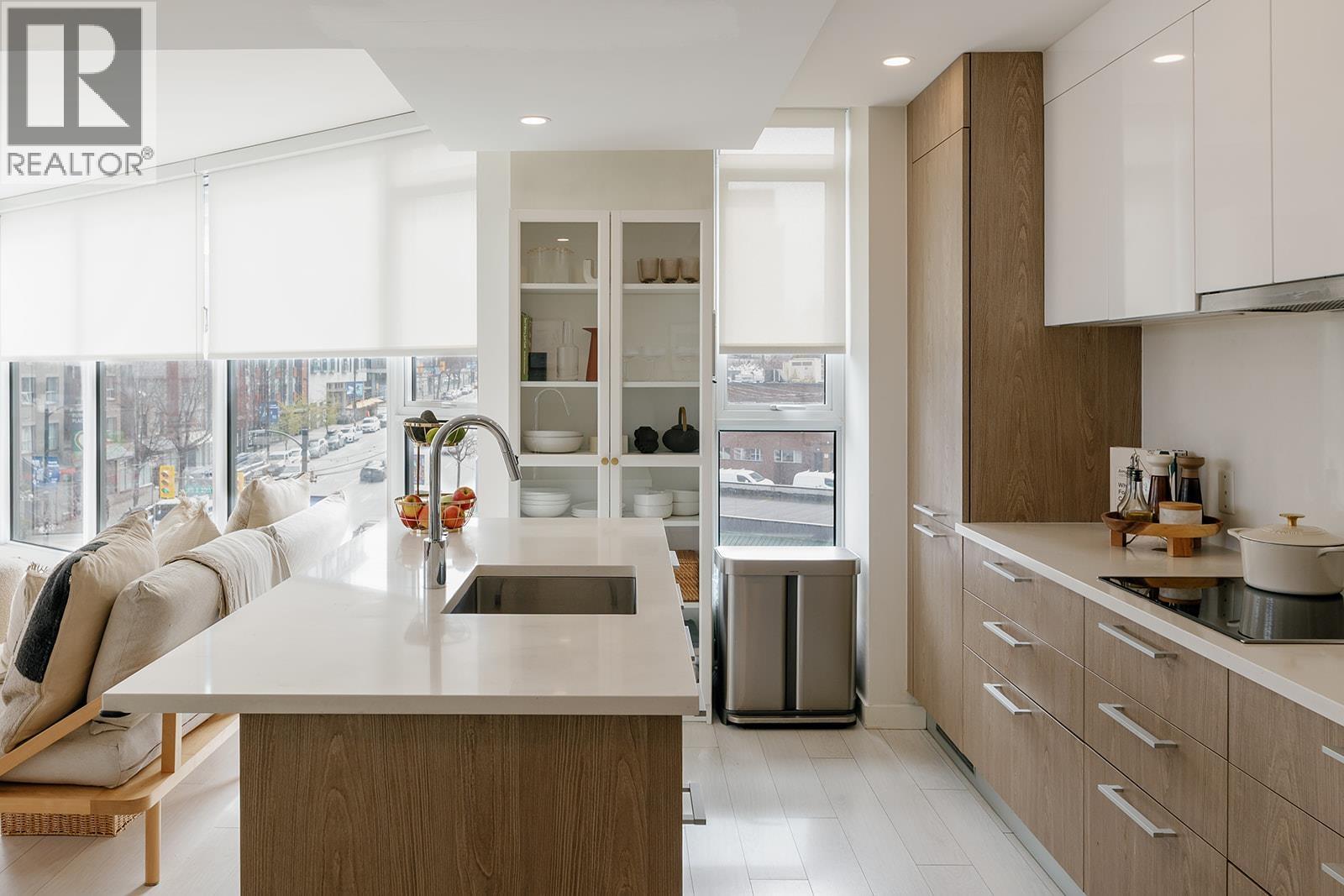 2 Bed, 2 Bath Apartment for Sale in Vancouver – 305 285 E 10TH AVENUE, Vancouver – MLS# R3107270 - Image 6