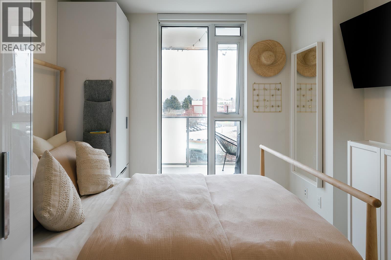 2 Bed, 2 Bath Apartment for Sale in Vancouver – 305 285 E 10TH AVENUE, Vancouver – MLS# R3107270 - Image 7