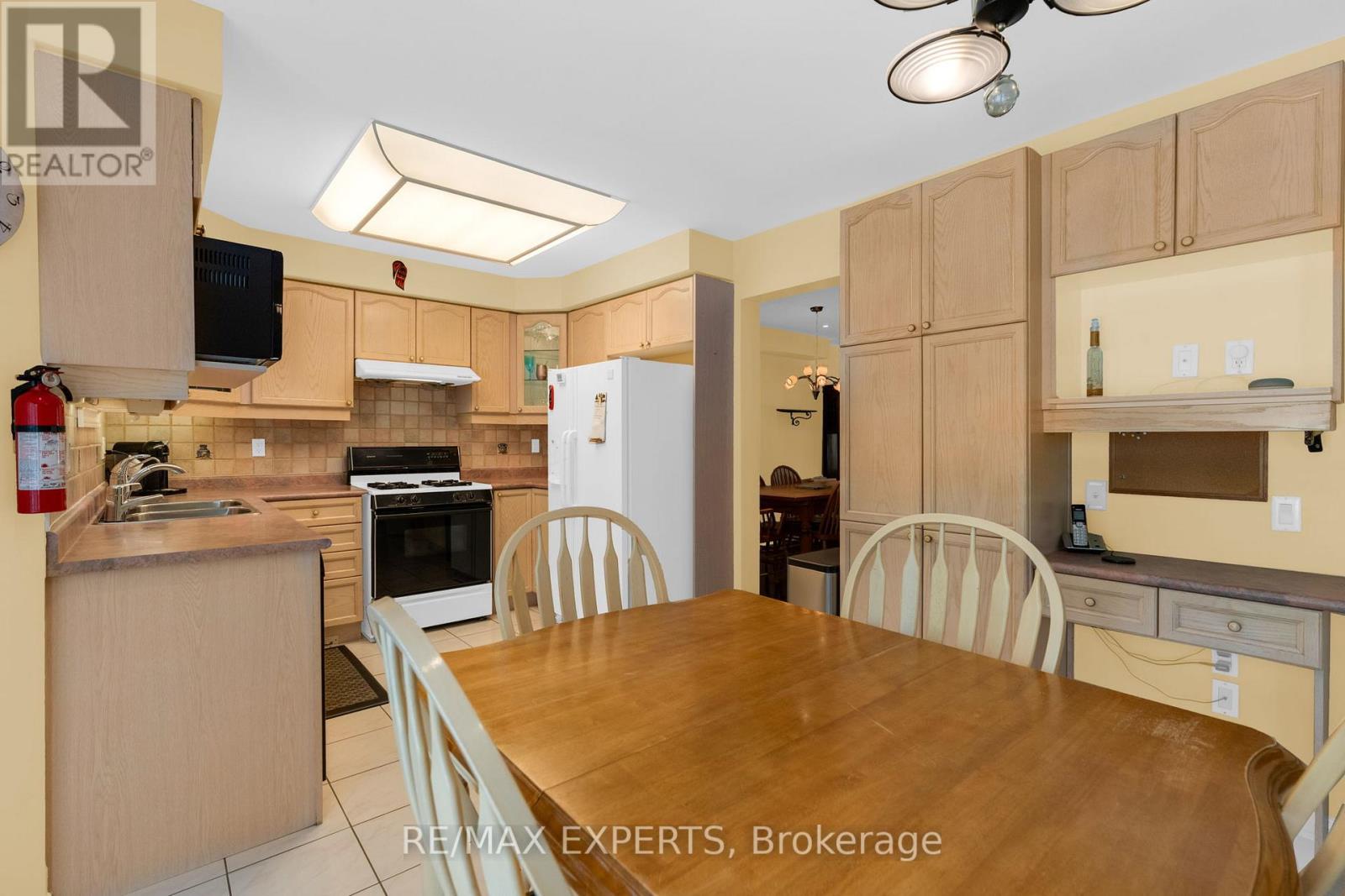 45 SUNKIST VALLEY ROAD - 13