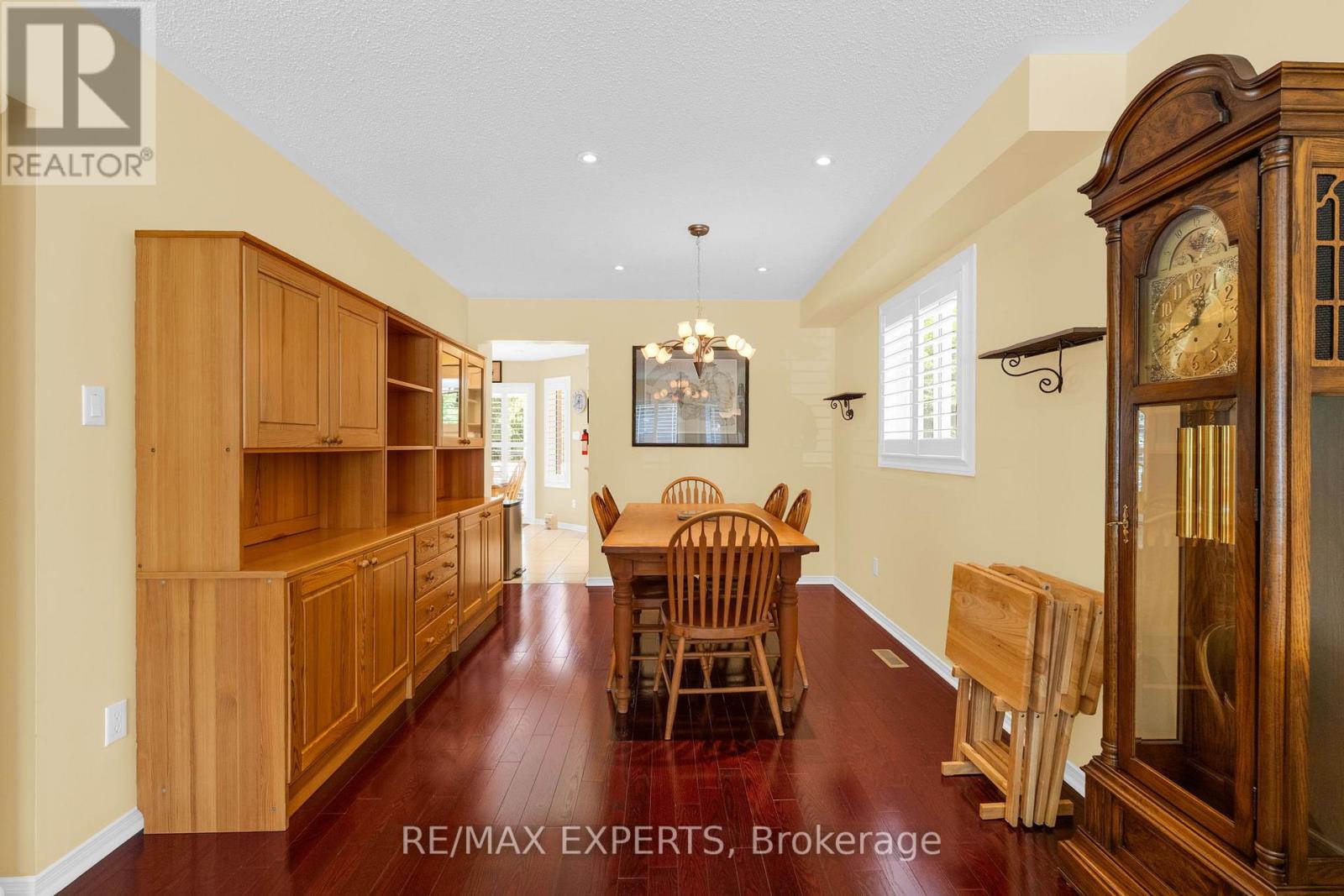45 SUNKIST VALLEY ROAD - 18