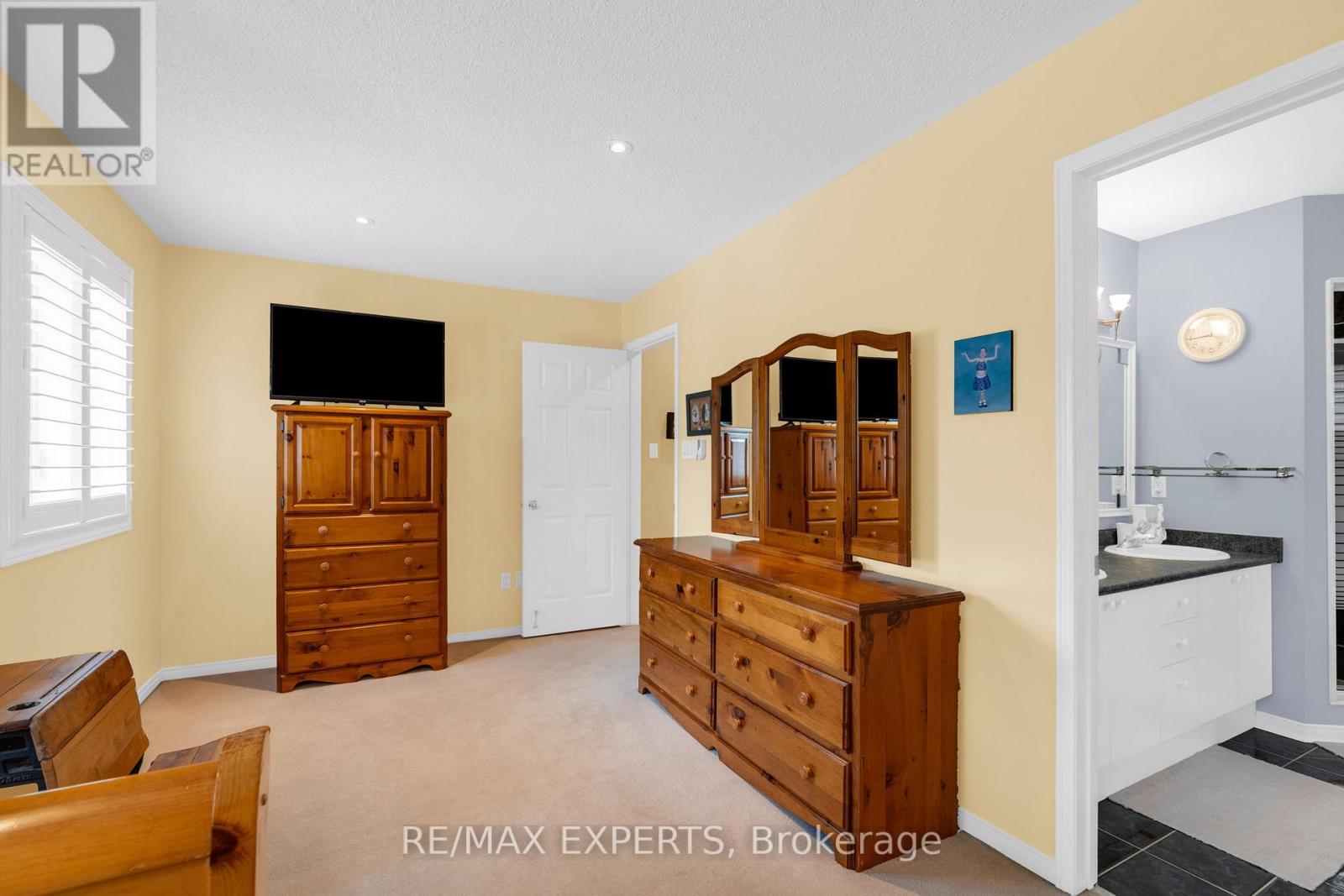45 SUNKIST VALLEY ROAD - 24