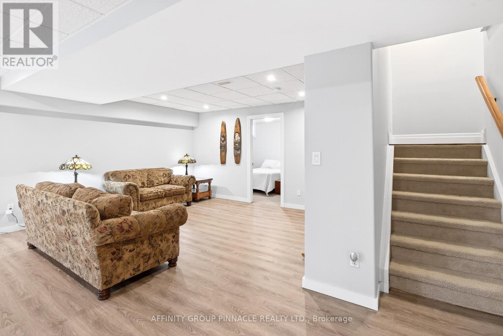 18 MILLER ROAD - 26