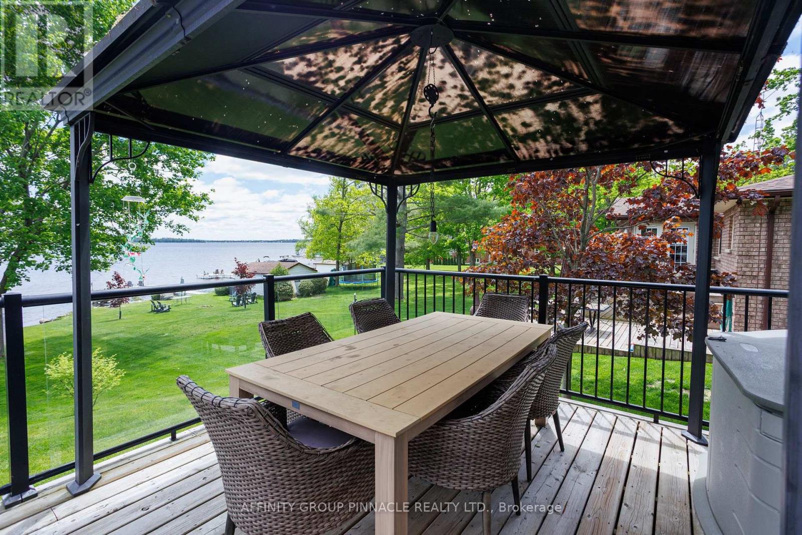18 MILLER ROAD - 32