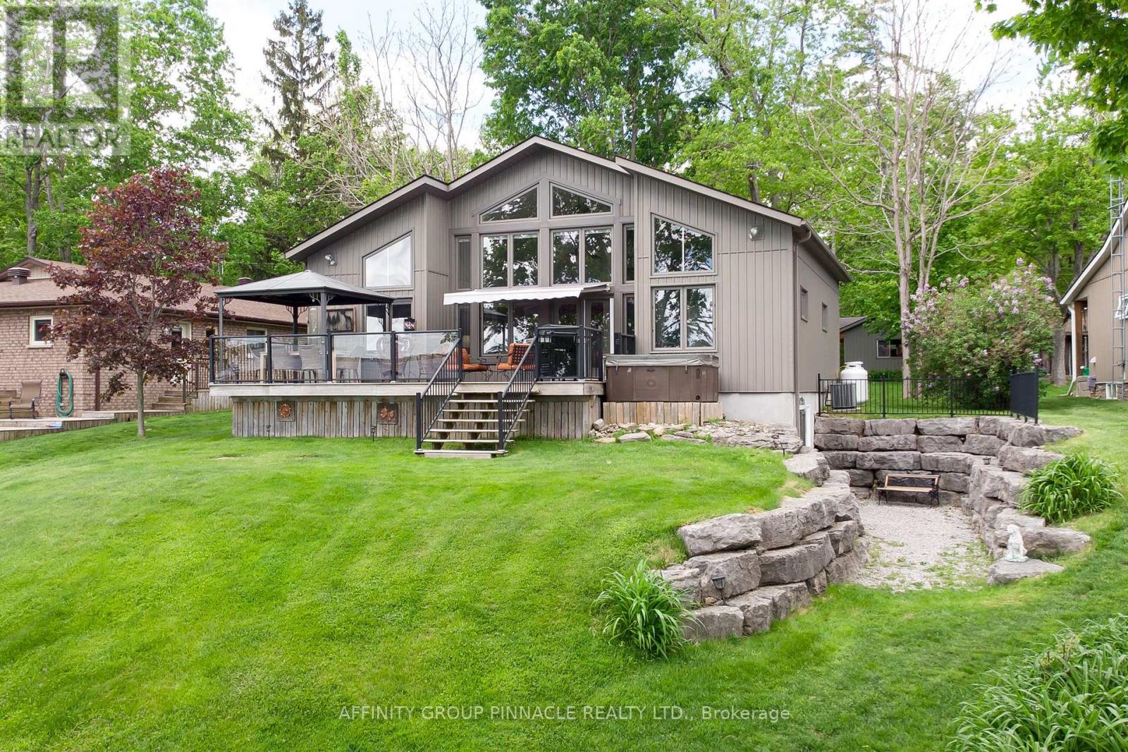 18 MILLER ROAD - 39