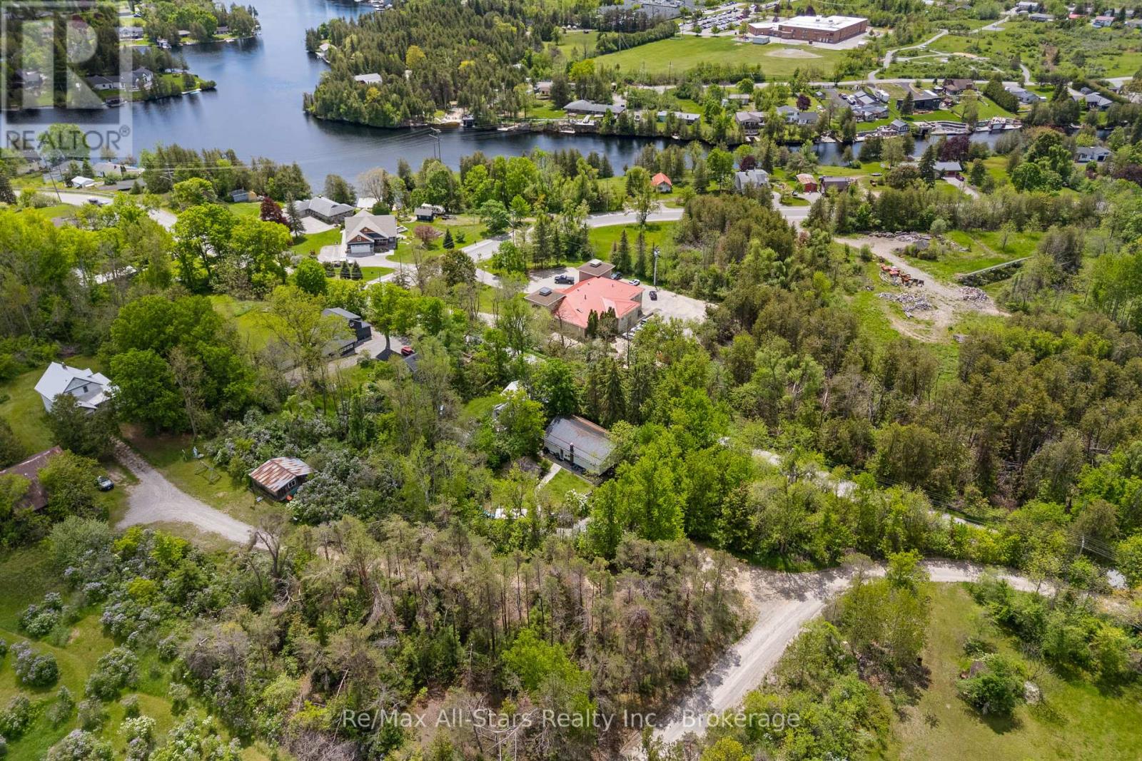 52 CONCESSION ROAD - 32