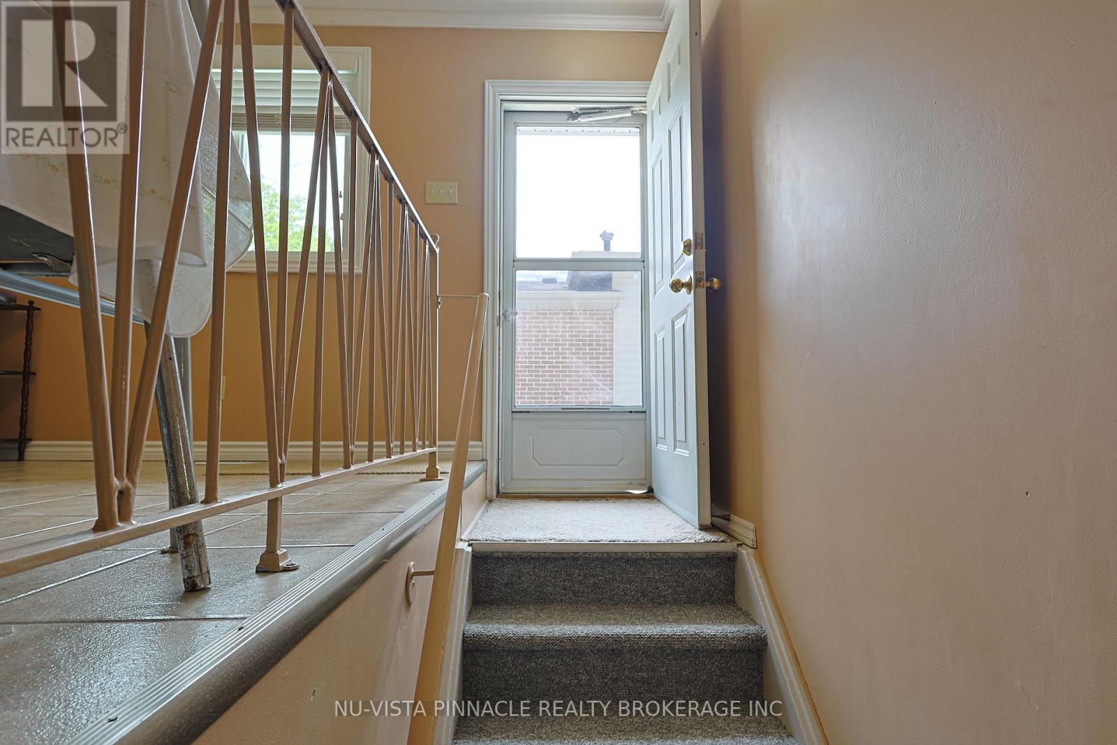 84 KINTAIL CRESCENT - 23