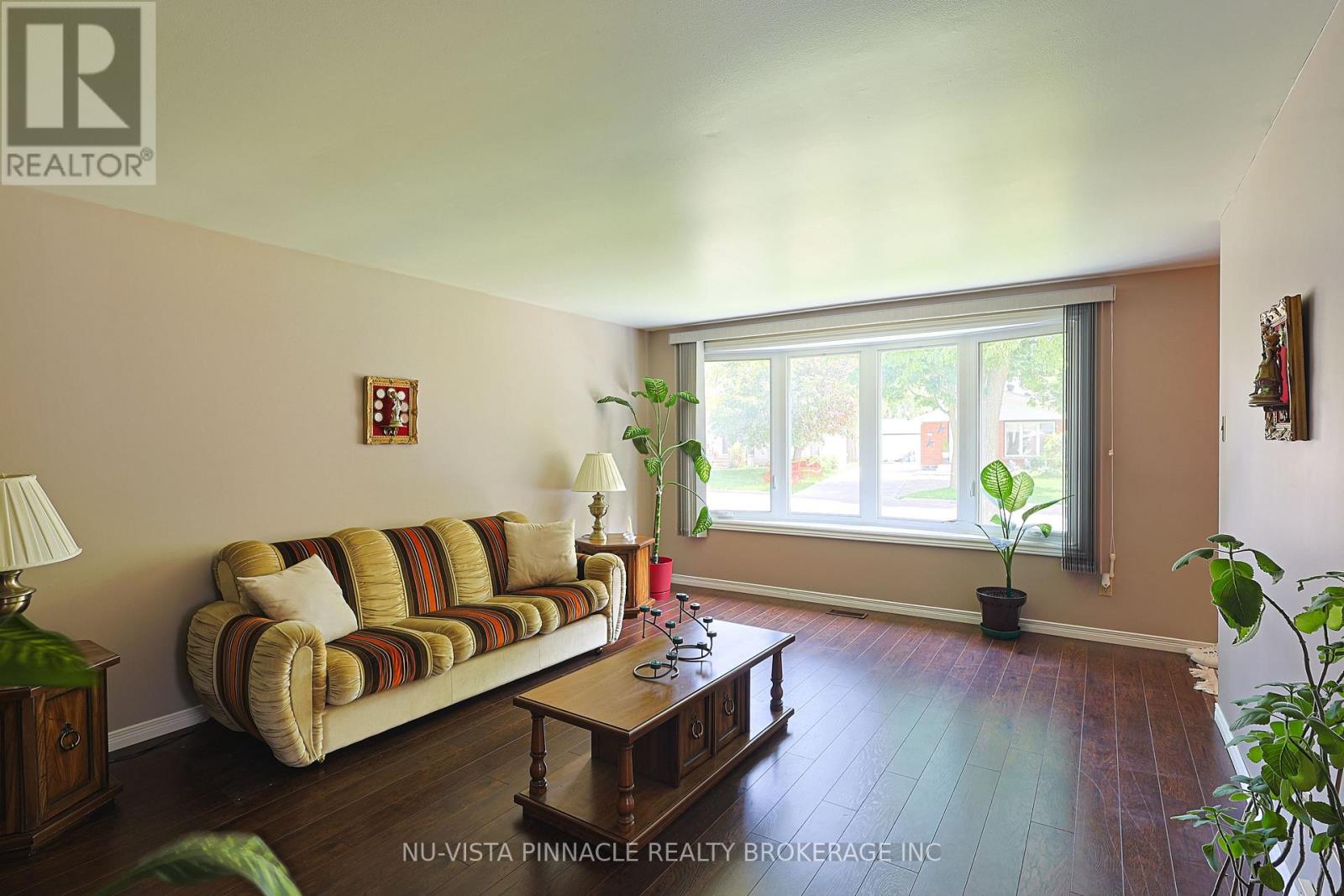 84 KINTAIL CRESCENT - 6