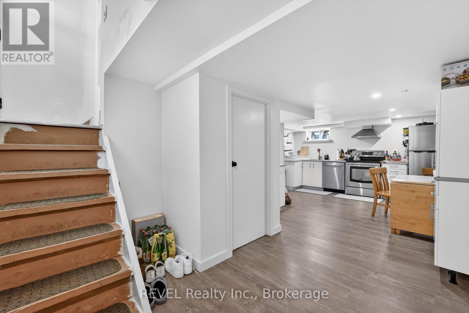 74 ST. PATRICK STREET - 26