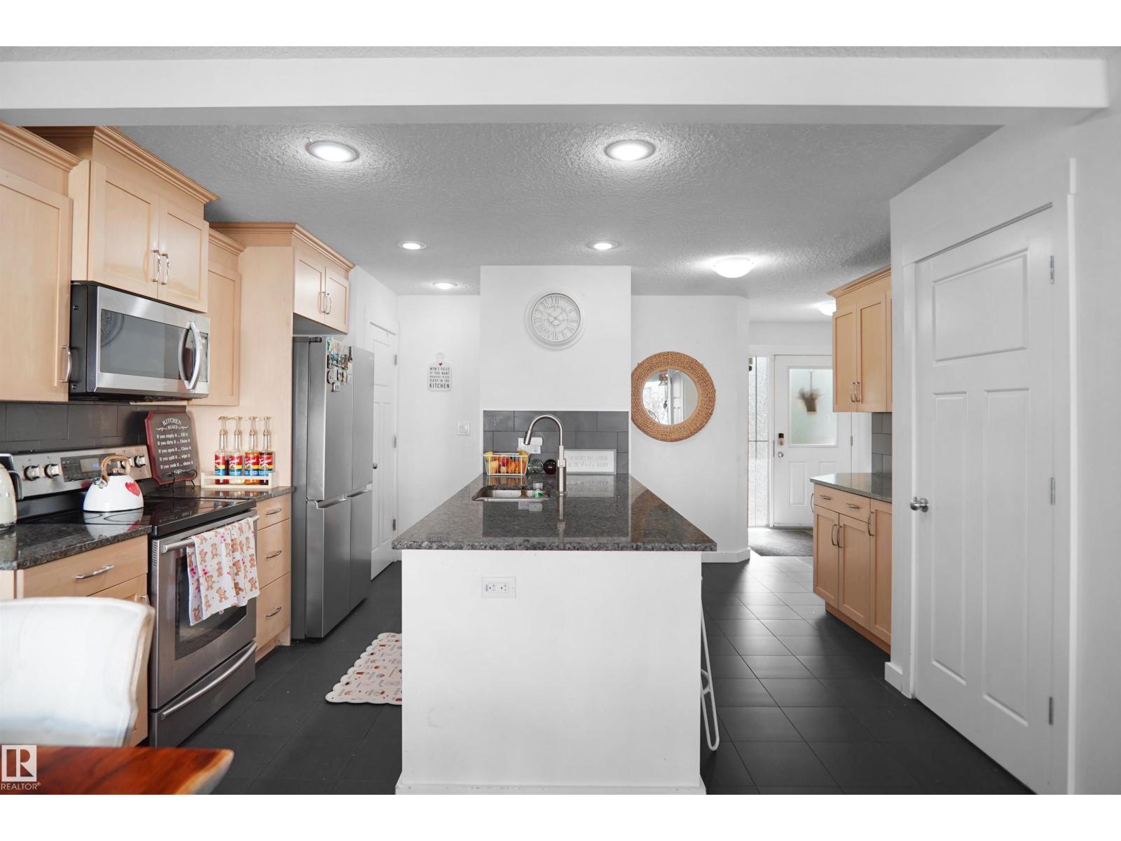 16804 53 ST NW - 19