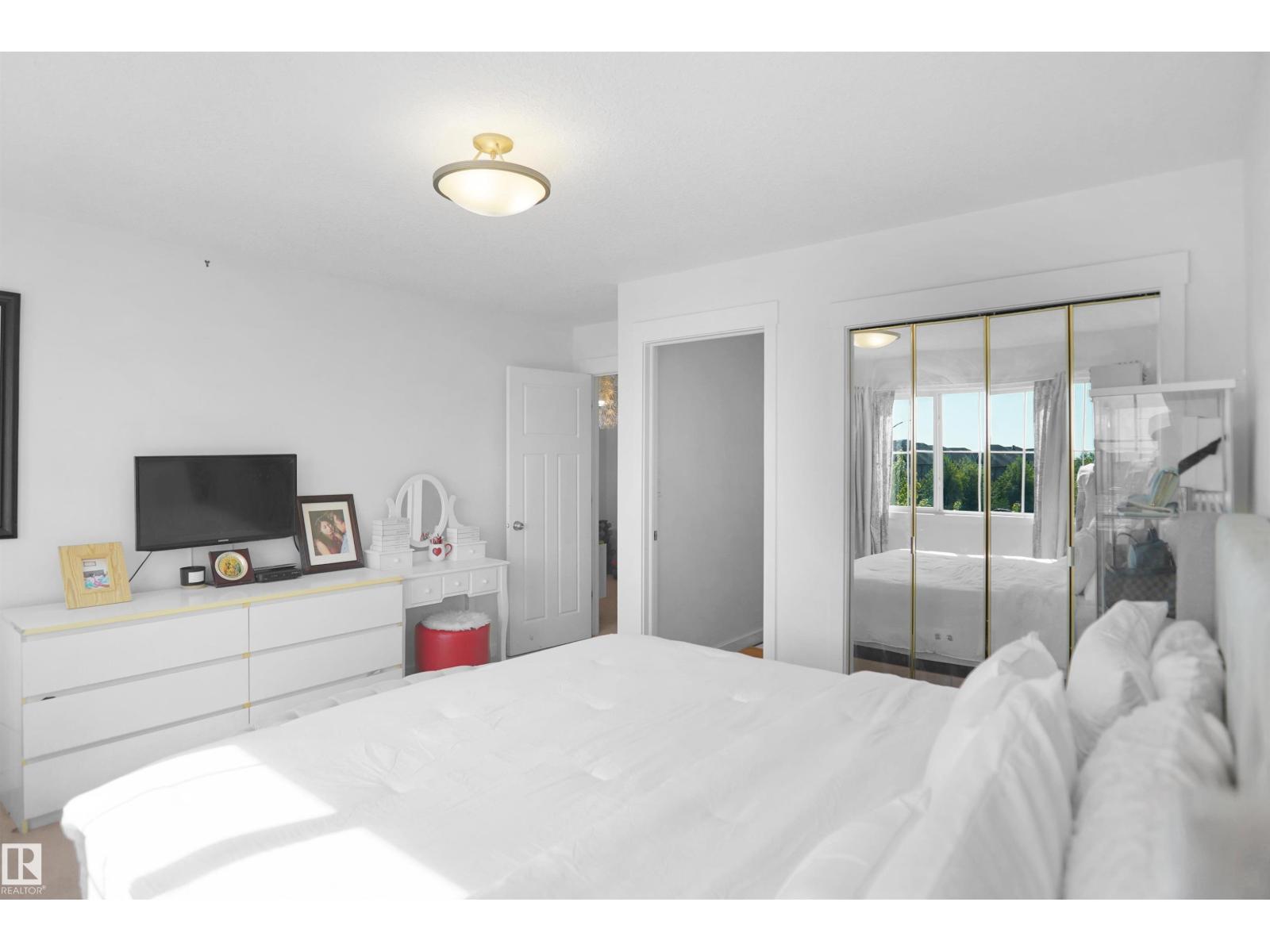 16804 53 ST NW - 26