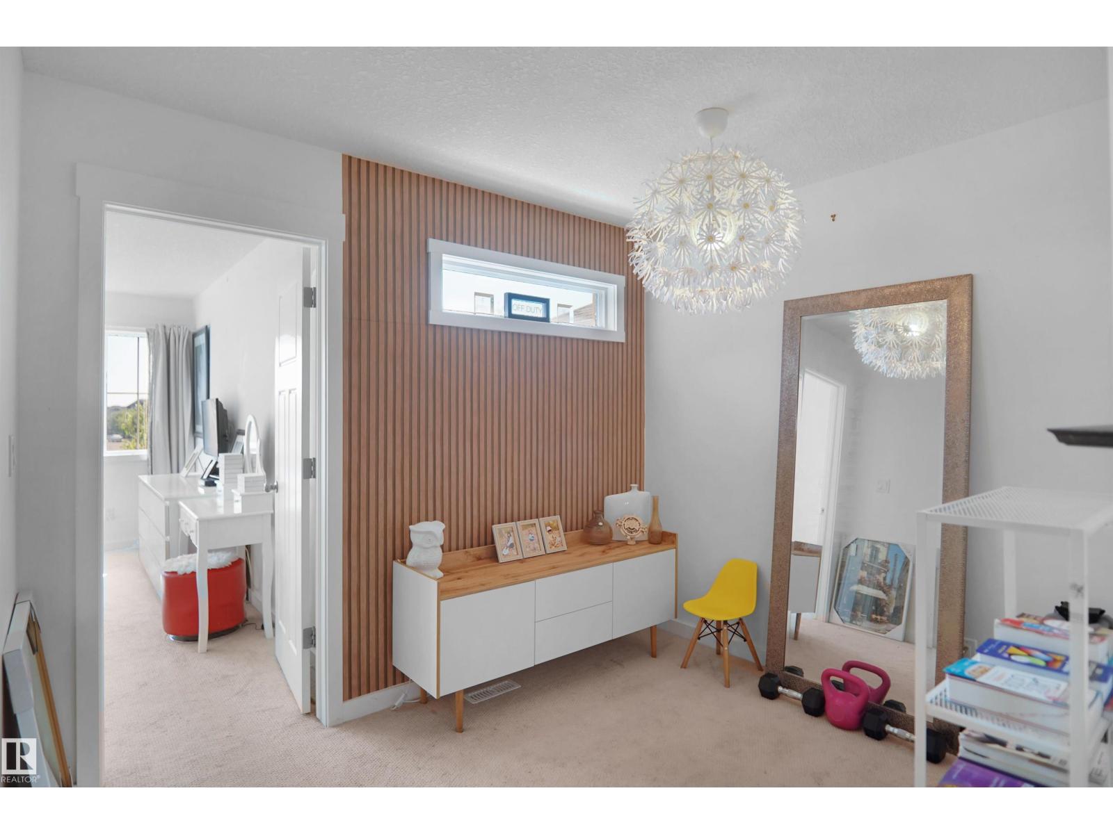 16804 53 ST NW - 29