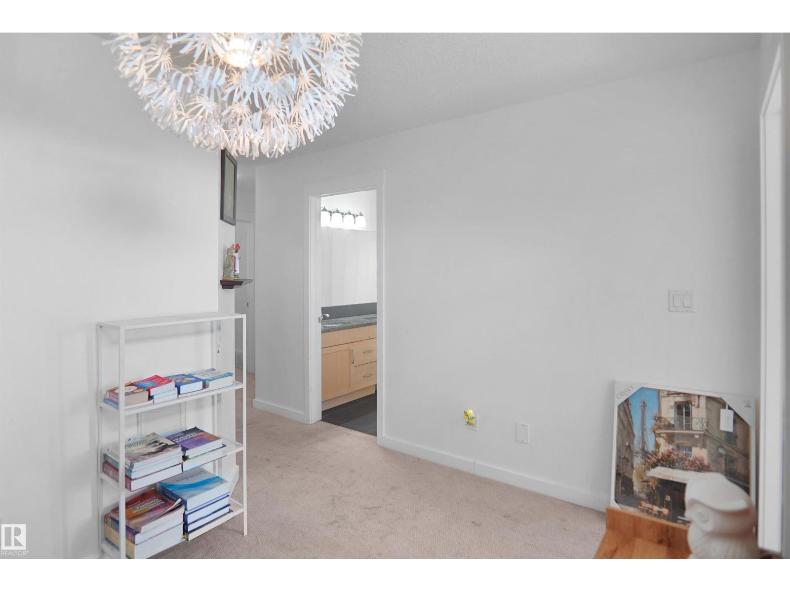 16804 53 ST NW - 31