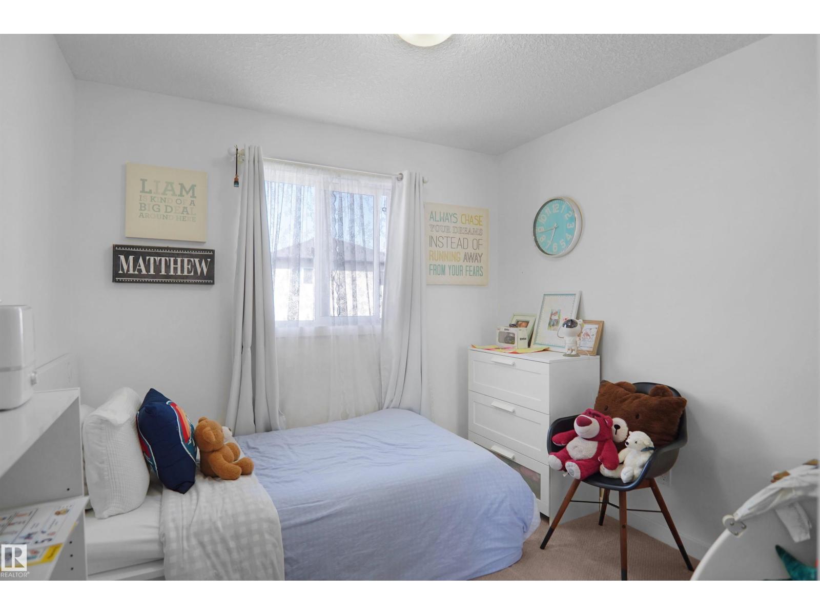 16804 53 ST NW - 32