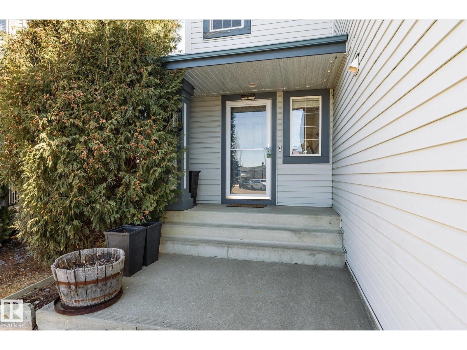 442 Hunters GR NW exterior