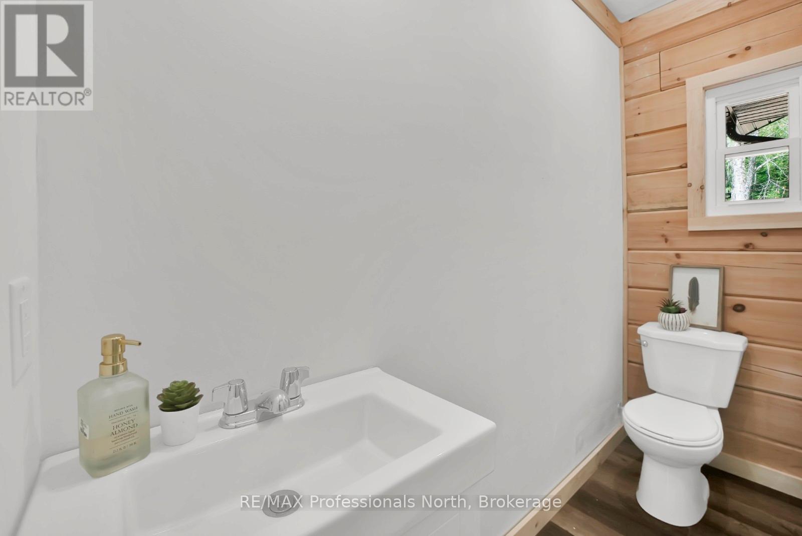 6587 ELEPHANT LAKE ROAD - 31