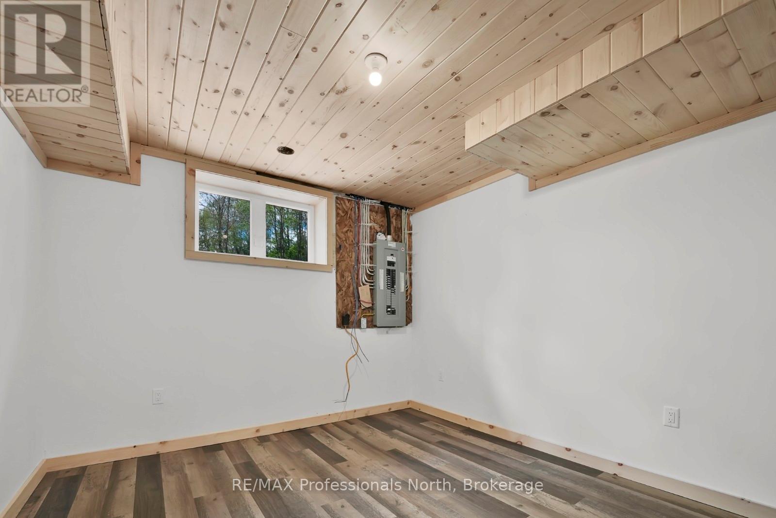6587 ELEPHANT LAKE ROAD - 40