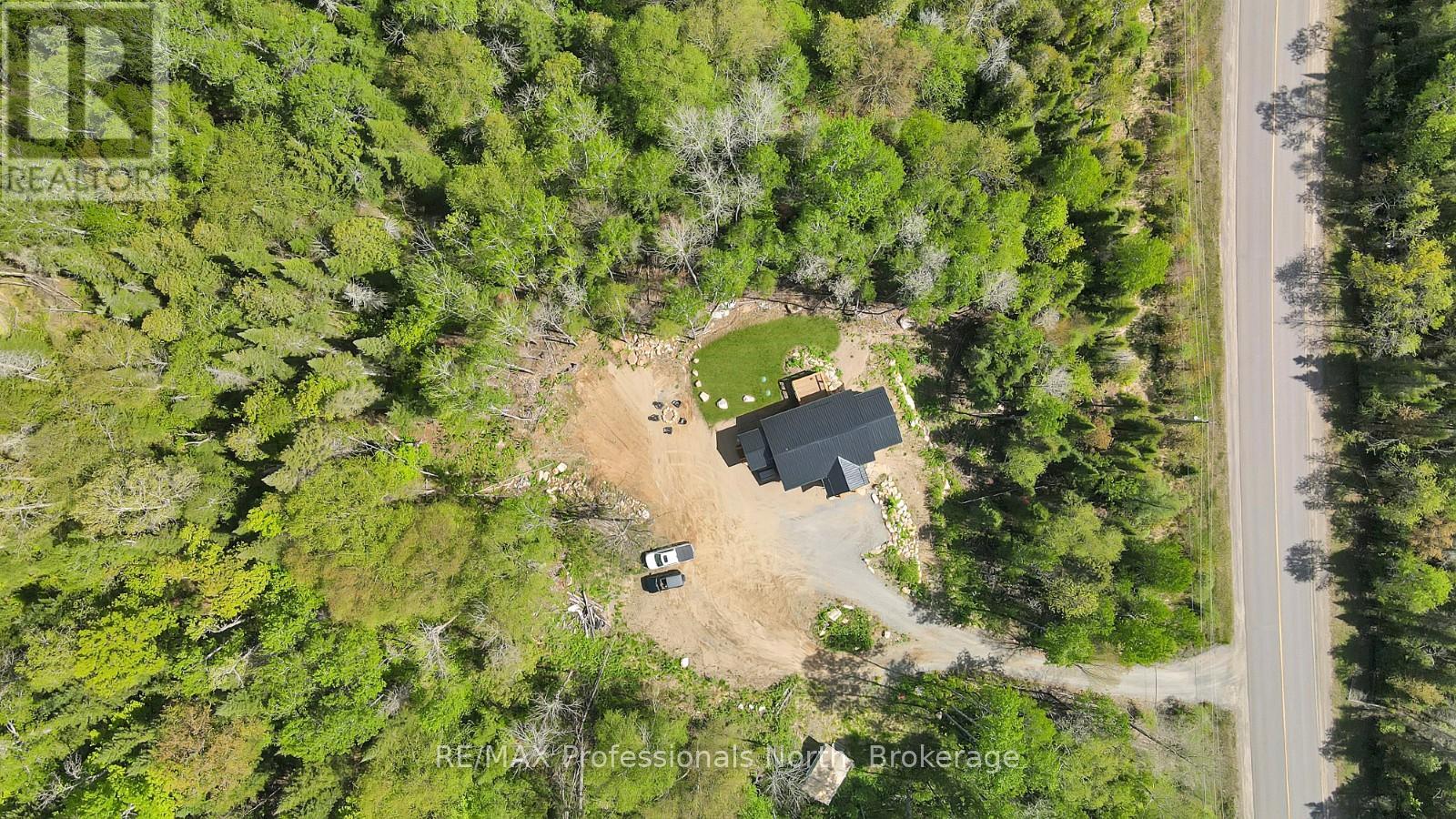 6587 ELEPHANT LAKE ROAD - 46