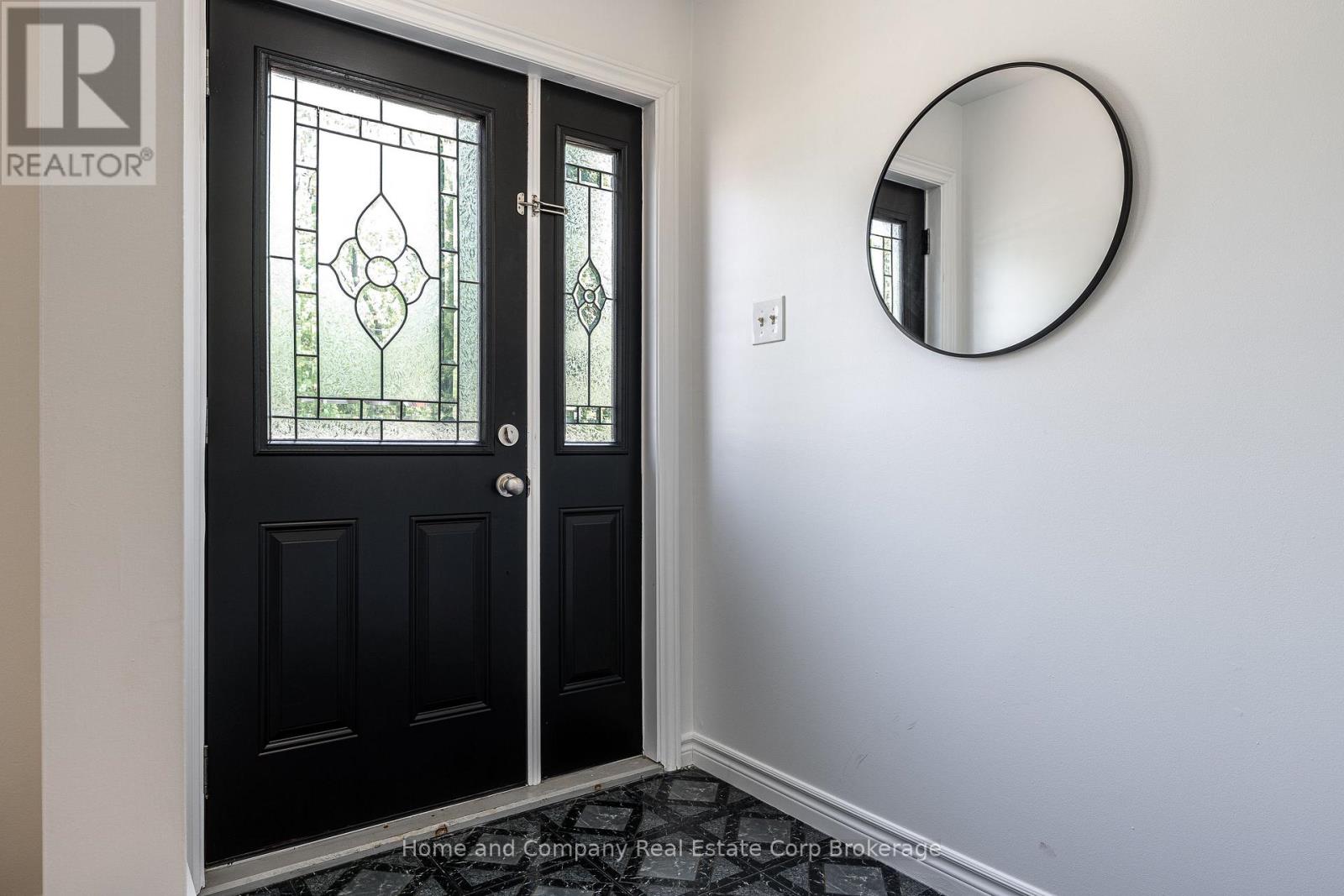 50 DUFFERIN STREET - Image 3