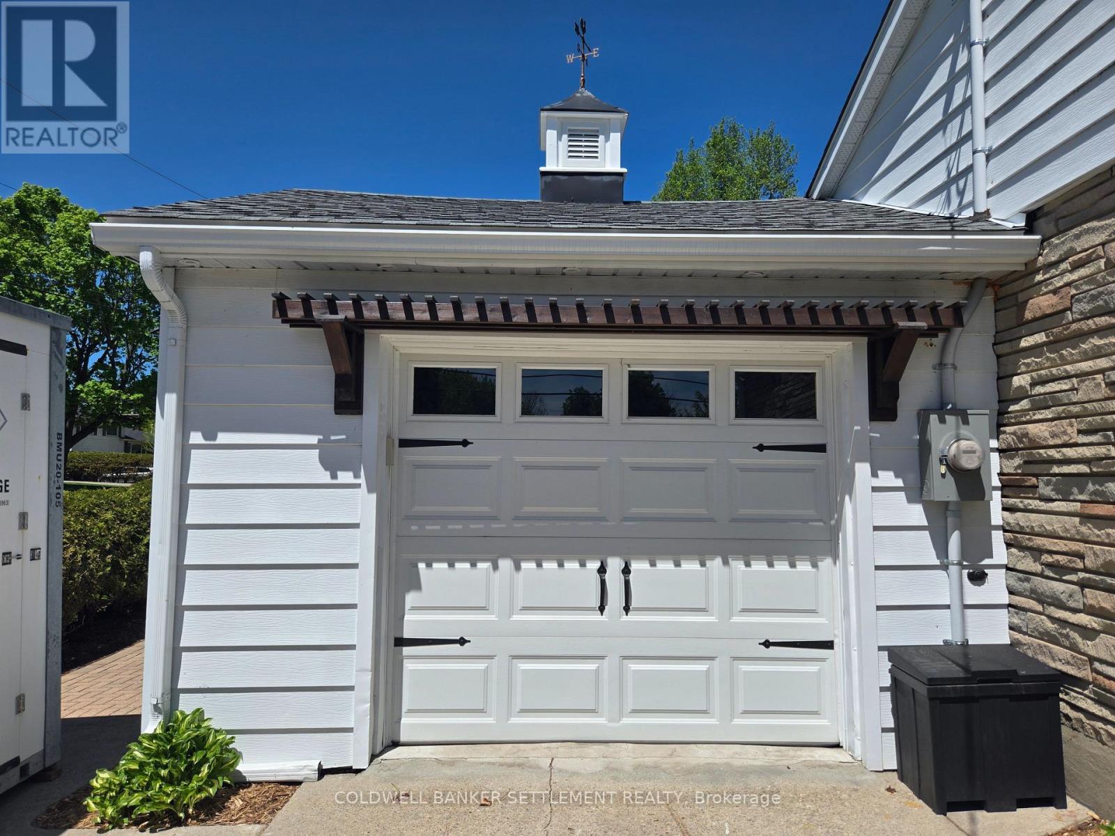 22 BROADVIEW AVENUE W - 48