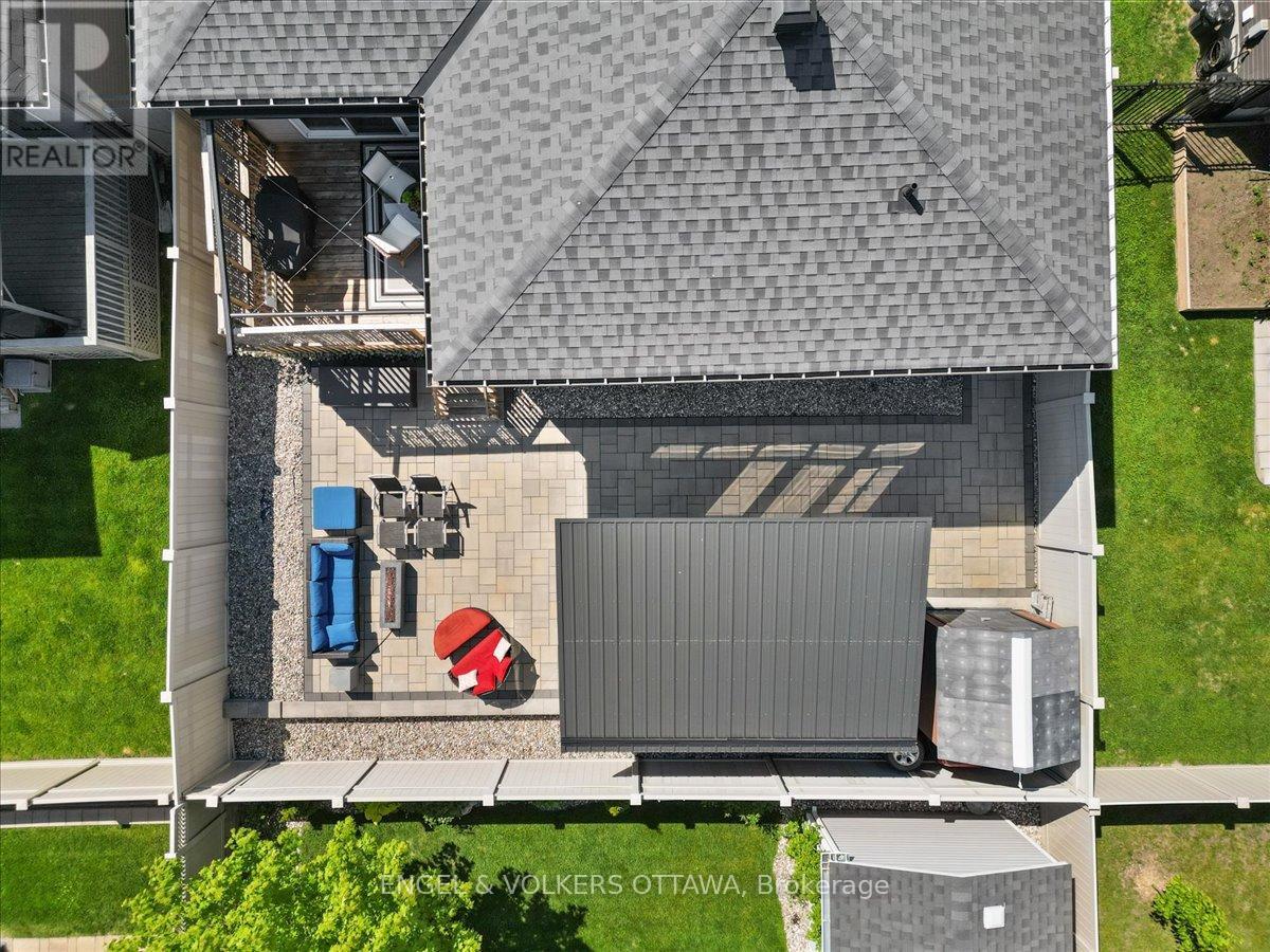 34 GRANITE STREET - 44