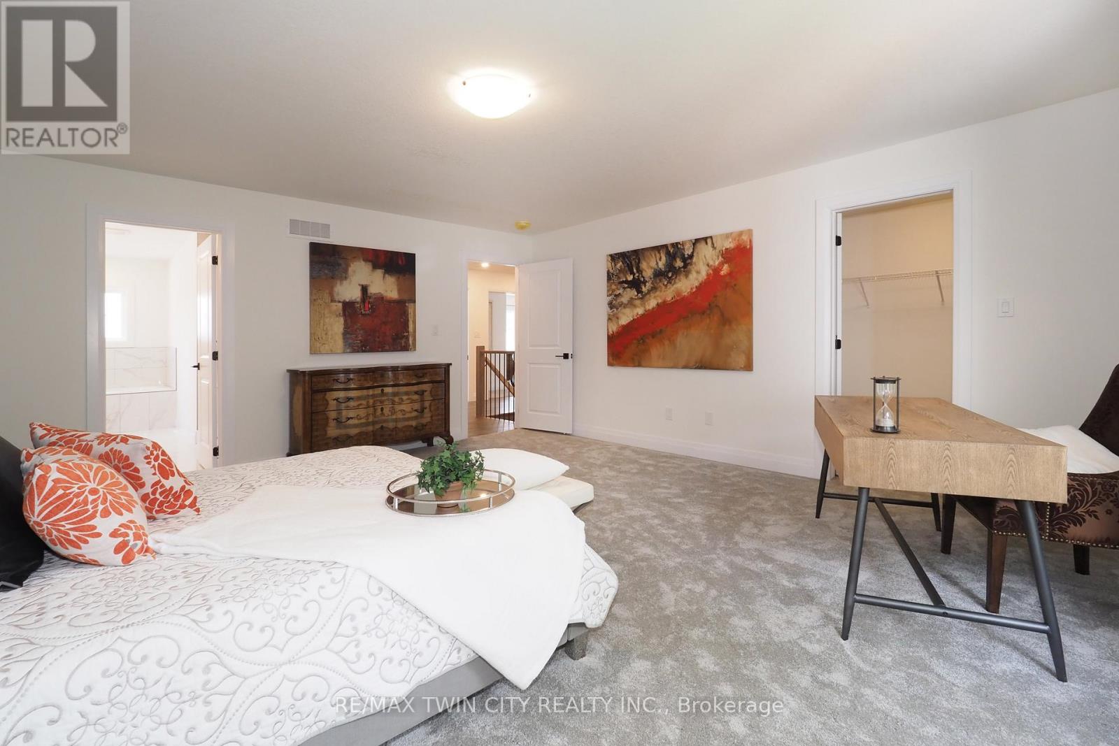 217 JEFFREY PLACE - 34