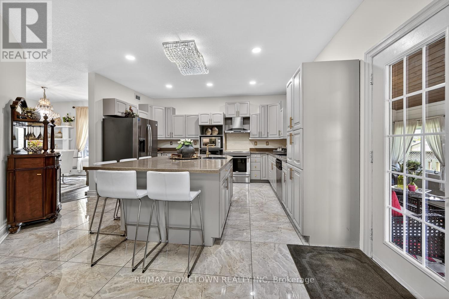 1020 CRESTWOOD DRIVE - 14