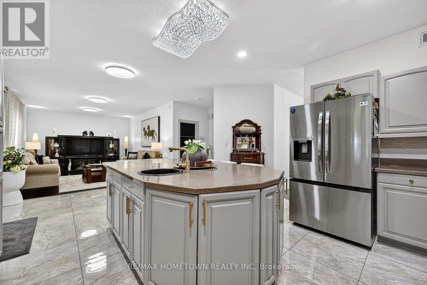 1020 CRESTWOOD DRIVE - 16
