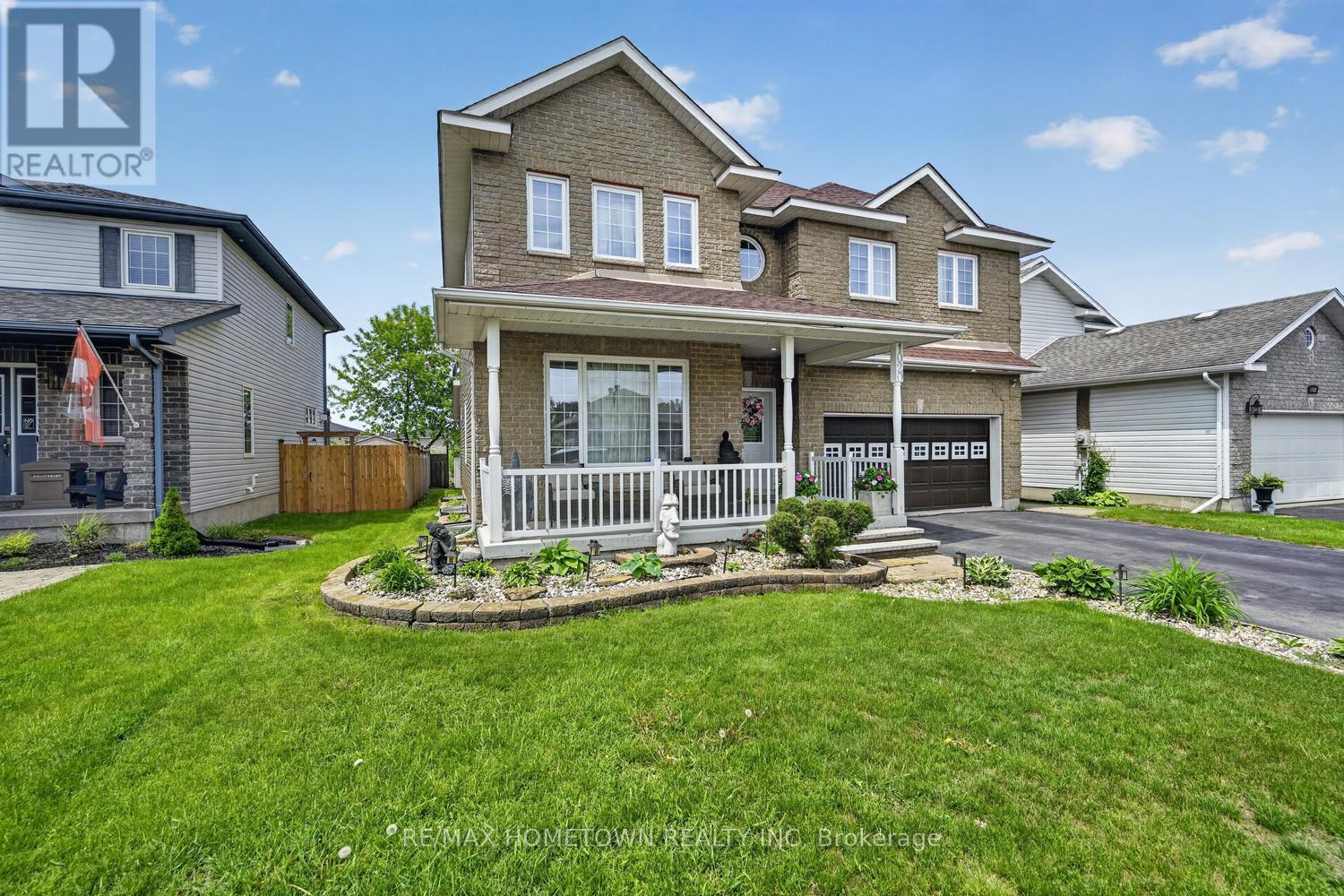 1020 CRESTWOOD DRIVE - Image 2