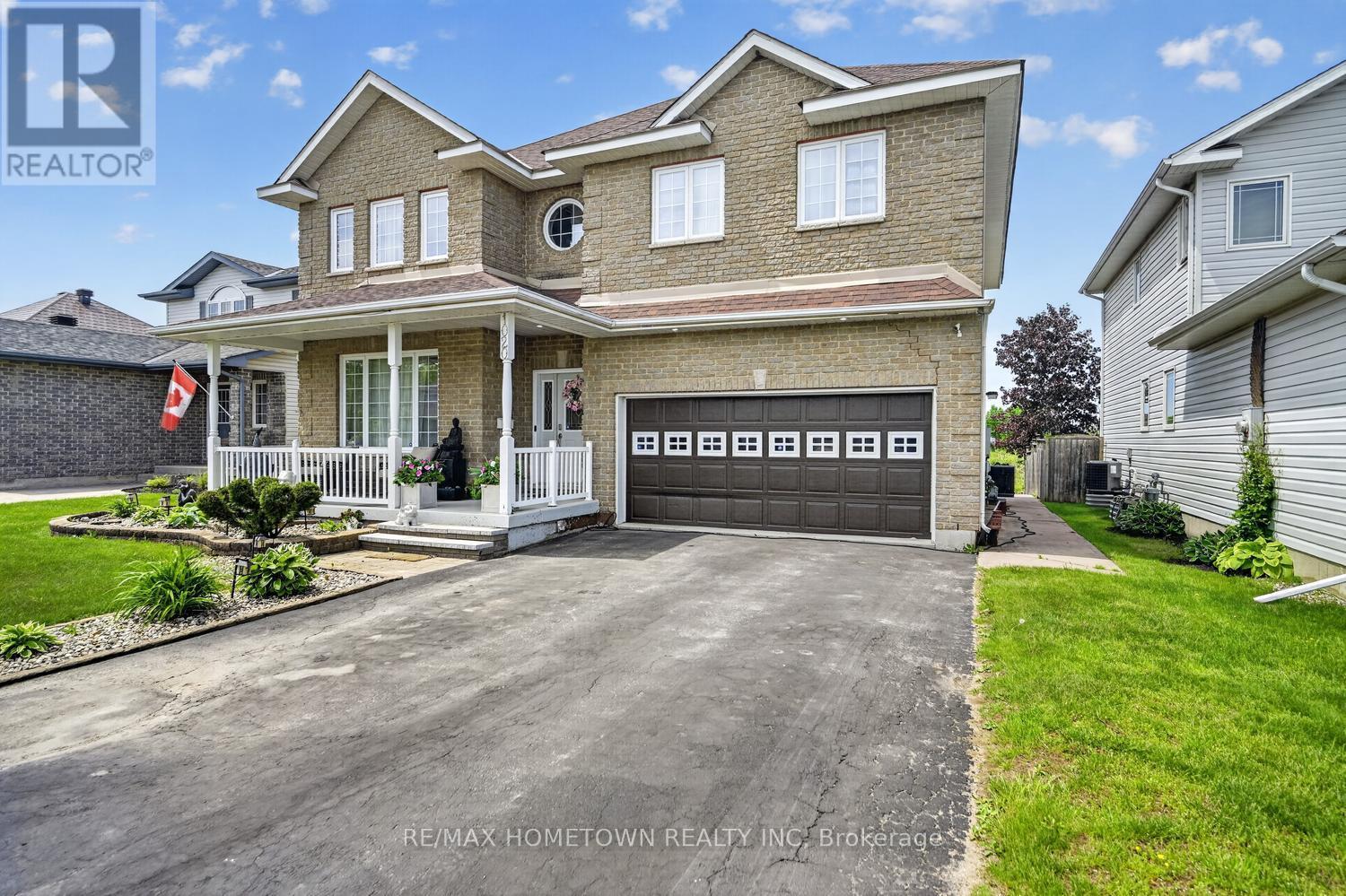 1020 CRESTWOOD DRIVE - Image 3