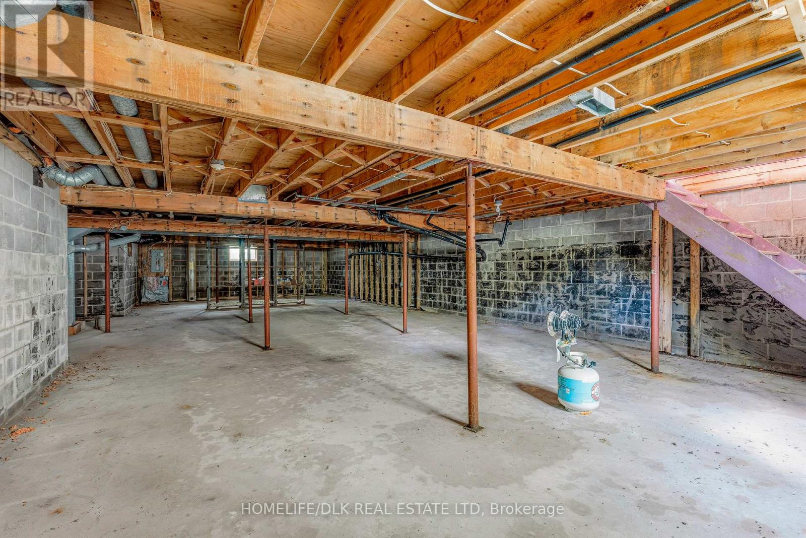 146 BISHOPS WAY - 28