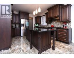 708 Winston Road, Grimsby, ON L3M4E8 Photo 13