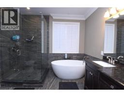 708 Winston Road, Grimsby, ON L3M4E8 Photo 19