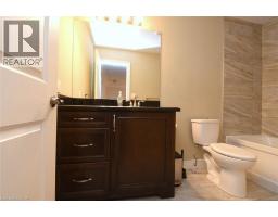 708 Winston Road, Grimsby, ON L3M4E8 Photo 25