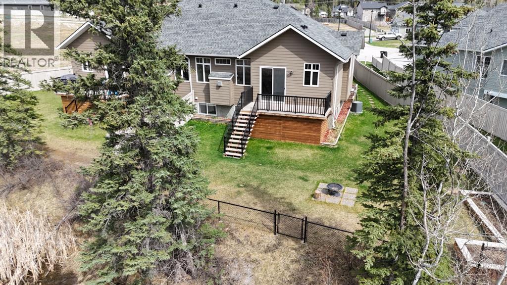 128 BERRY Place — photo 37